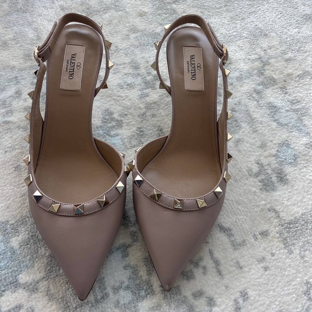 Valentino Garavani Rockstud Slingback pumps/mules Size 39
